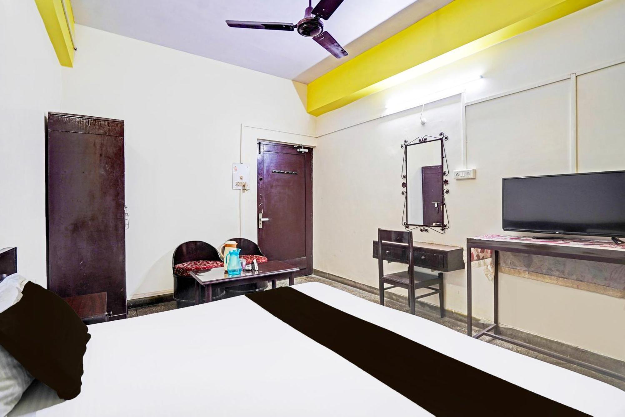 Hotel O Raj Mahal 坎普尔 外观 照片